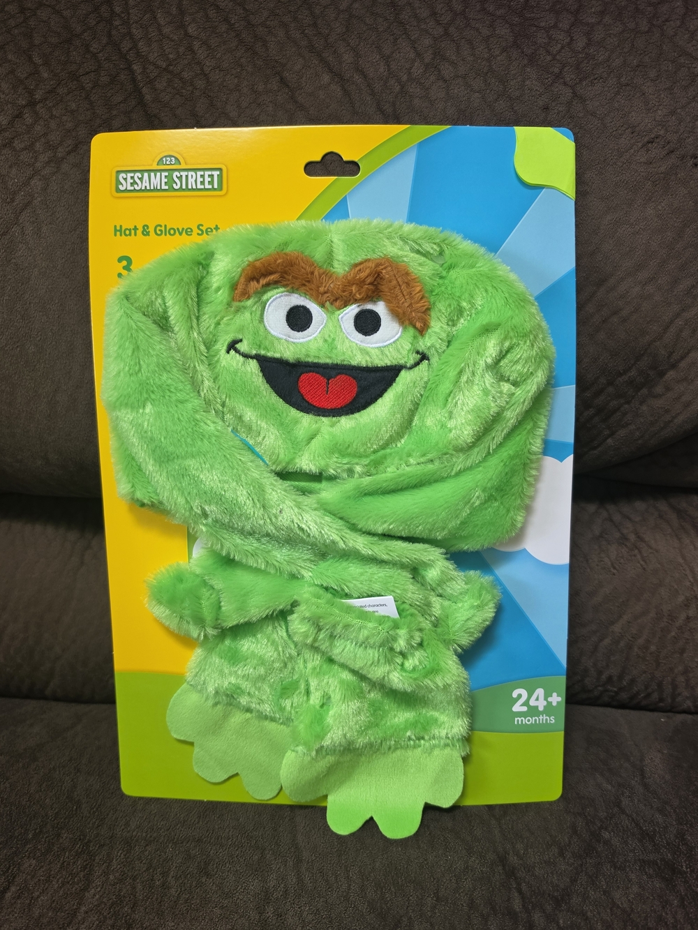 Sesame Street Oscar the Grouch Plush Hat and Gloves For Dress Up Or Halloween